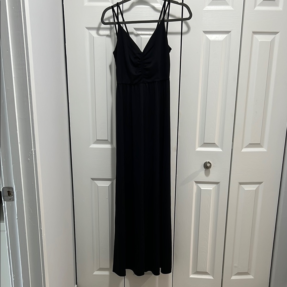 Elegant Black Maxi Dress